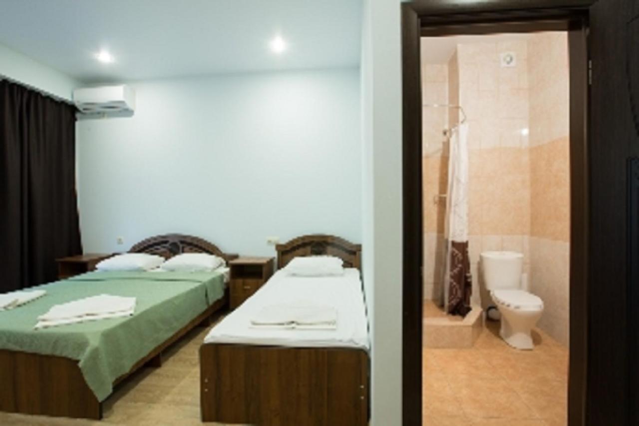 Calipso Sea Hotel Гагра Екстериор снимка
