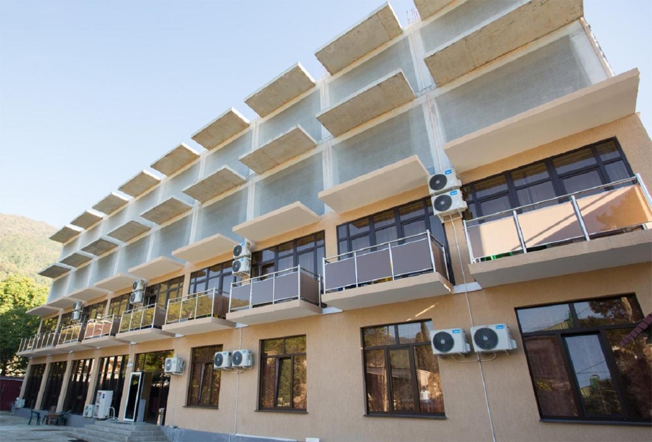 Calipso Sea Hotel Гагра Екстериор снимка