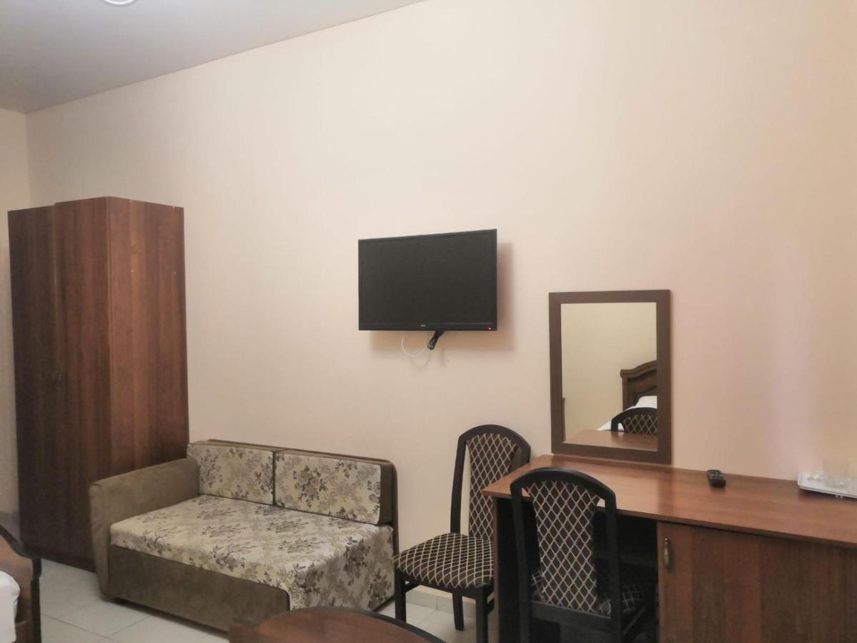 Calipso Sea Hotel Гагра Екстериор снимка